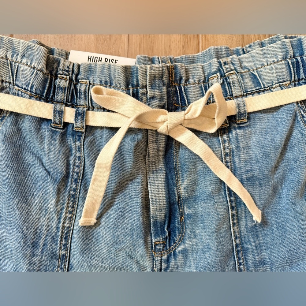 NWT Kensie Jeans Ella High-Rise Straight Leg Jeans Size 14/32 - Picture 4 of 8